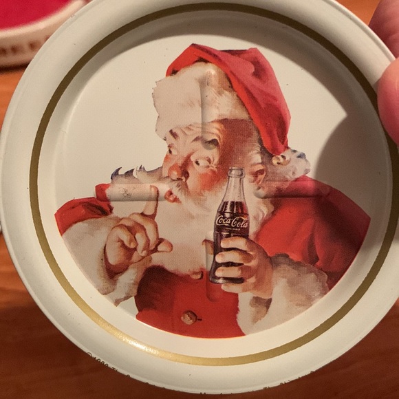 Vintage Collectible Tin Coasters featuring 4 Different Santa Claus & Coca Cola - Picture 10 of 12